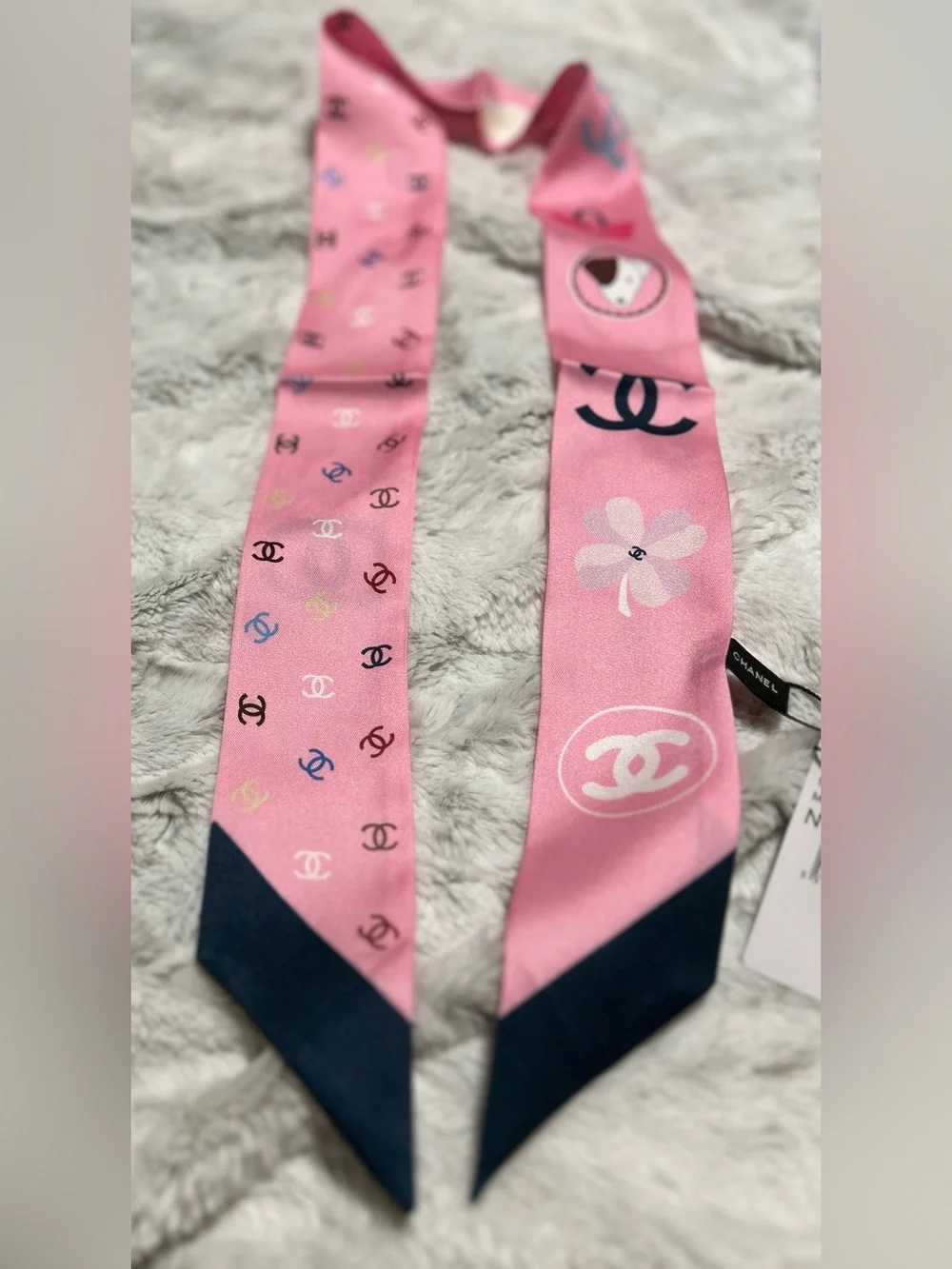 C Pink and Navy Silk Twilly with Motifs
